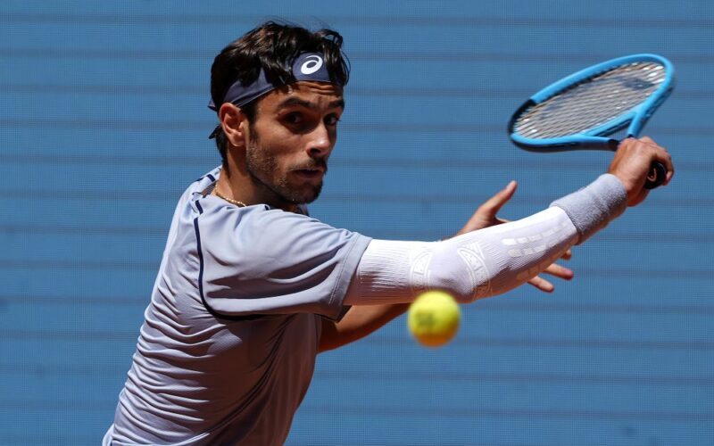 US Open 2026, 13 italiani: passano Passaro e Cinà
