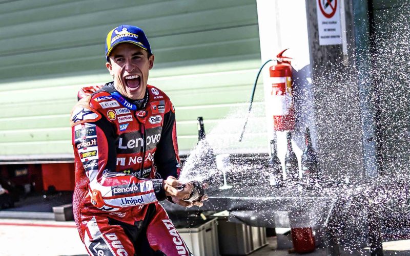 Marc Marquez si prende anche Brno e spaventa l’Aprilia