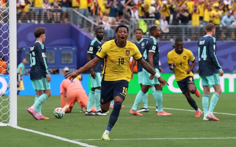 L’Ecuador sovverte i pronostici e vola ai sedicesimi battendo la Germania