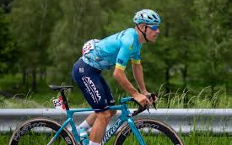 Giro d’Italia: a Napoli prima vittoria italiana con Davide Ballerini davanti al belga Stuyven