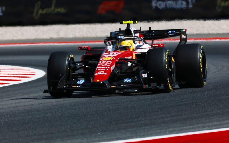 Hamilton trionfa a Barcellona: prima vittoria con la Ferrari