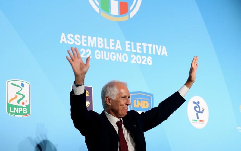 Giovanni Malagò alla guida della FIGC, inizia la nuova stagione del calcio italiano