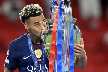 Raphinha vuole vincere la Champions e elogia Yamal per il Pallone d’Oro