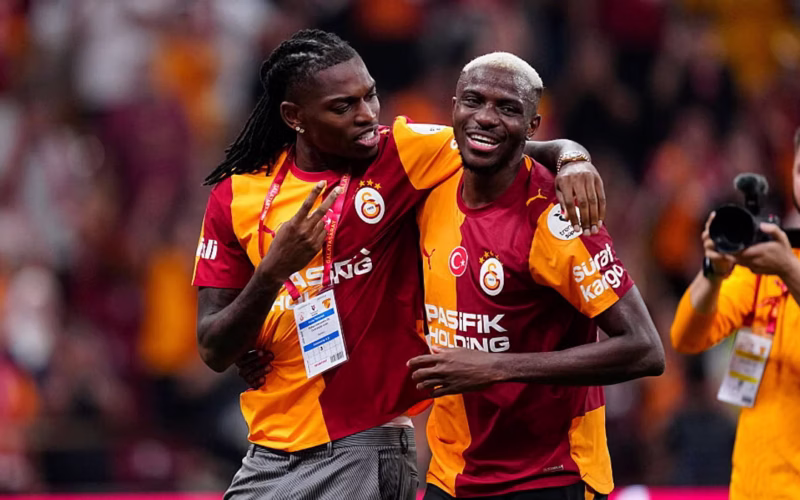 Leao al Galatasaray, al Milan 38 milioni più bonus