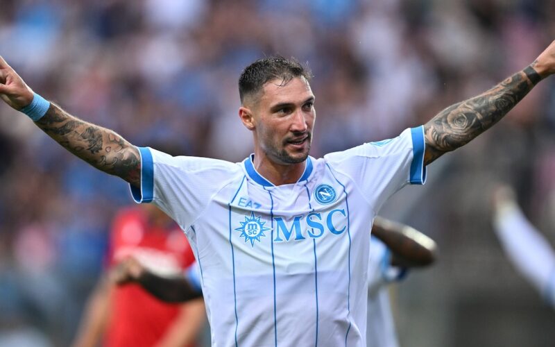 Napoli, successo sull’Osasuna: Politano e Lucca firmano il 2-1