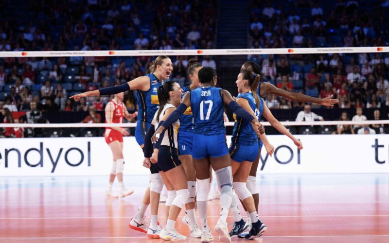 L’Italia di Velasco in finale ai Campionati Europei, sfida alla Turchia per il titolo