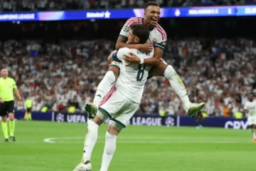 Mbappé rassicura il Real con una foto dopo l’infortunio in nazionale