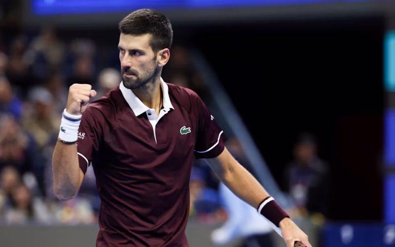Novak Djokovic vince l’Atp 500 di Pechino dopo il ritiro di De Minaur in finale