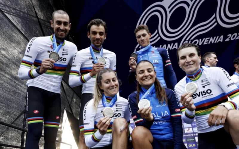 Italia argento nella cronostaffetta mista agli Europei di ciclismo a Sencur