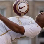 Ronaldinho torna in campo con il Ravenna FC il 15 novembre in Serie C
