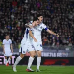 L’Inter affonda il Venezia grazie a due autogol e riaggancia la Lazio