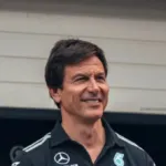 Toto Wolff difende Andrea Kimi Antonelli e celebra la sua crescita in Formula 1