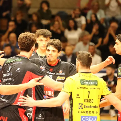 Jesi Volley Cup: Lube Civitanova batte Osaka 3-1 e sfida Milano in finale
